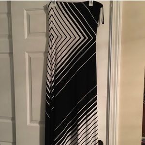 White House Black Market Maxi dress